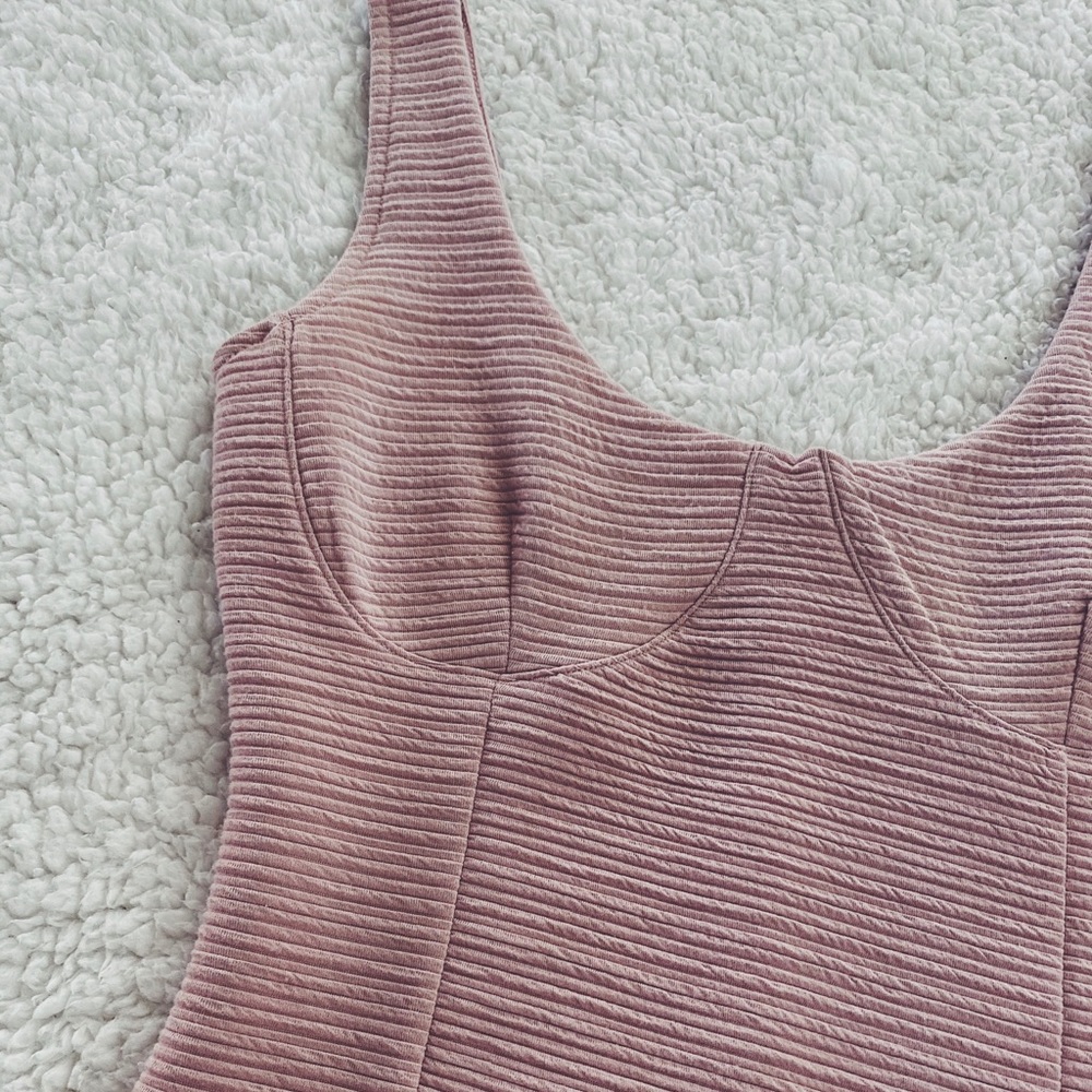 Pink Ribbed Dress🌷 - Picture 3 of 8